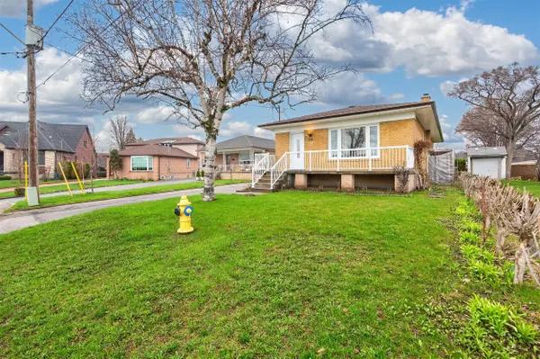 50 Dorking CRES, Toronto W05, ON M3M 2B6