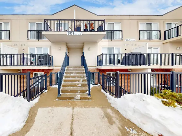 3039 Finch AVE W #1028, Toronto W05, ON M9M 0A4