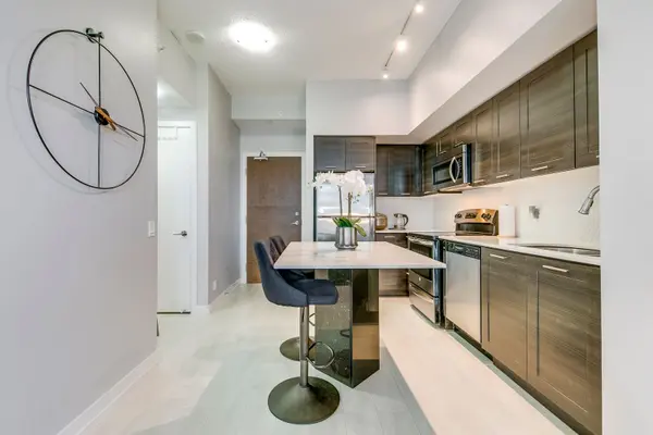 2212 Lake Shore BLVD W #1907, Toronto W06, ON M8V 0C2