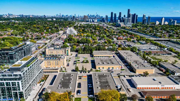 801 The Queensway N/A #720, Toronto W07, ON M6N 1K8