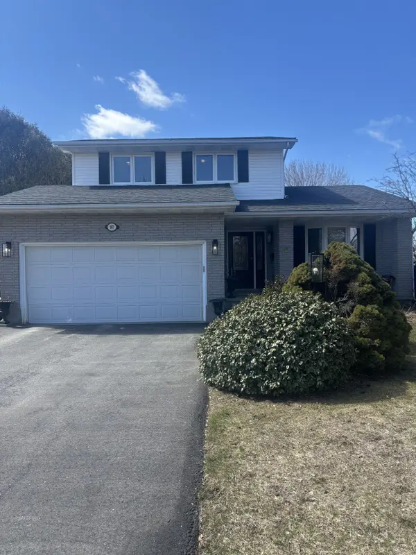 97 Tiner AVE, Thames Centre, ON N0L 1G2