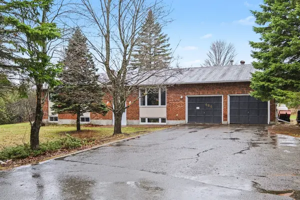 684 County Road 44 RD S, North Grenville, ON K0G 1J0