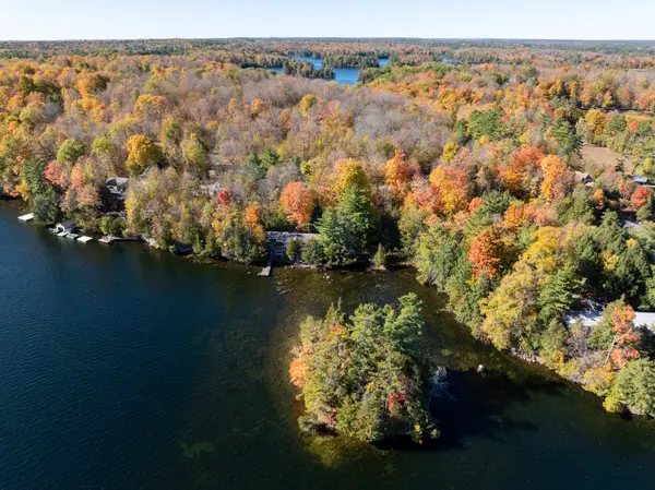 411 Indian Lake RD, Rideau Lakes, ON K0G 1E0