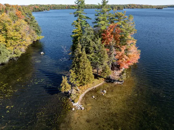 411 Indian Lake RD, Rideau Lakes, ON K0G 1E0