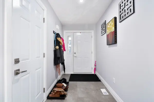 61 Vienna RD #25, Tillsonburg, ON N4G 3C6