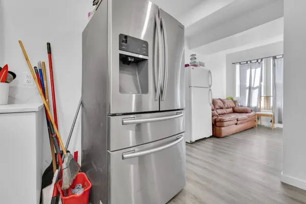 539 Campbell AVE, Windsor, ON N9B 2H5