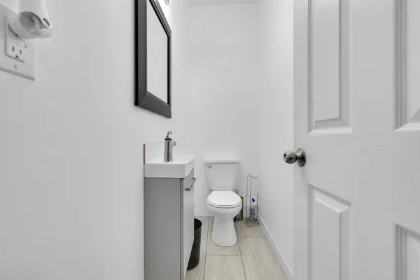 539 Campbell AVE, Windsor, ON N9B 2H5