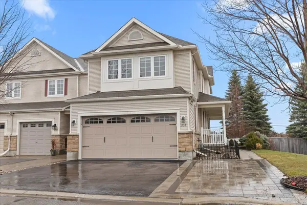 236 Wabiskaw Private, Barrhaven, ON K2J 0E5