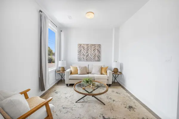 99 Roger ST #50, Waterloo, ON N2J 0G1