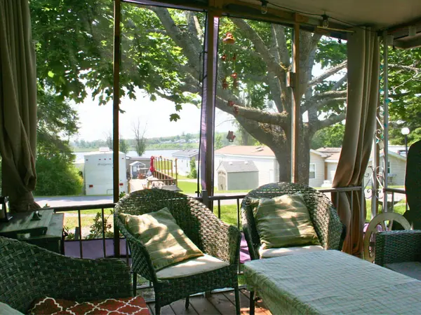 13 Trillium DR, Otonabee-south Monaghan, ON K0L 2G0