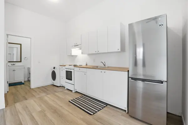 14 Avenue PL, Welland, ON L3B 4B1