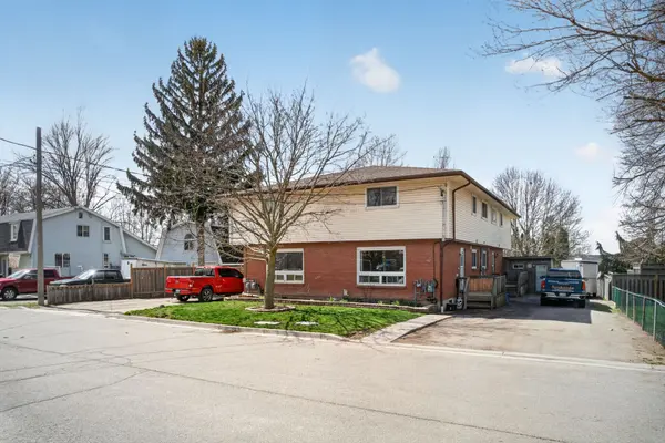 47 Sherman ST, Chatham-kent, ON N0P 1A0