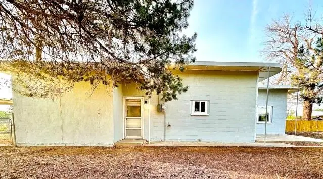 1406 N 7th Street, Alpine, TX 79830