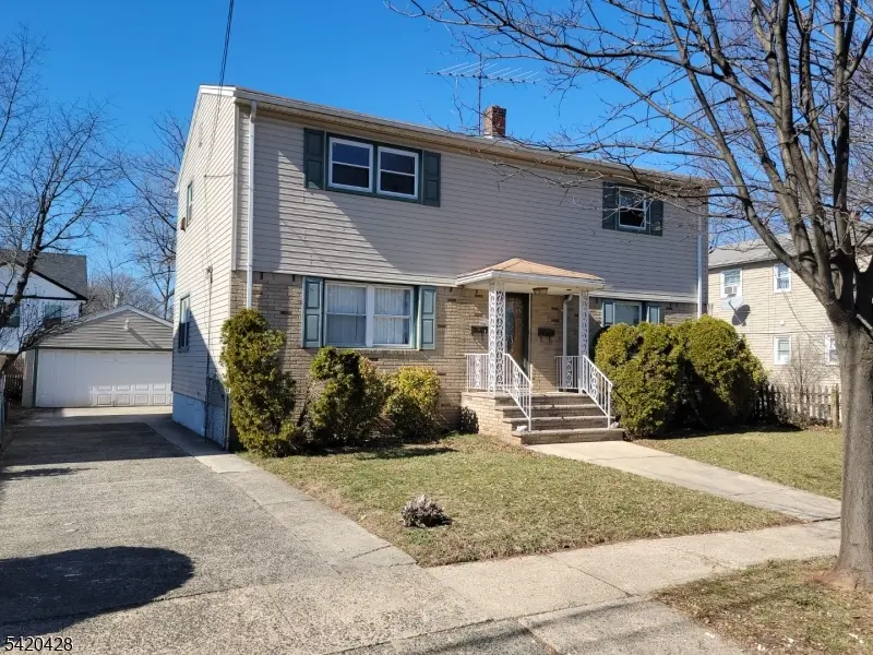 2012 Price St, Rahway City, NJ 07065