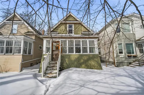 249 Morley AVE, Winnipeg, MB R3L 0Y2