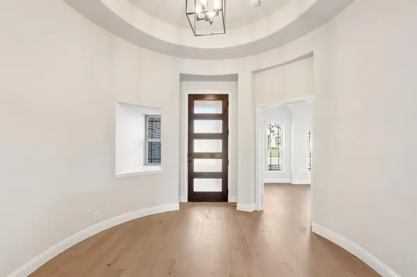 324 Bowrider Lane, Granbury, TX 76049