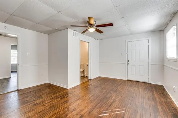 4256 Standish Road, Fort Worth, TX 76133