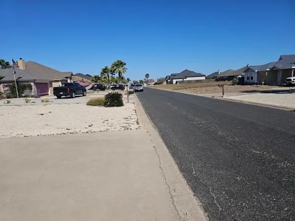 15525 Escapade Street, Corpus Christi, TX 78418