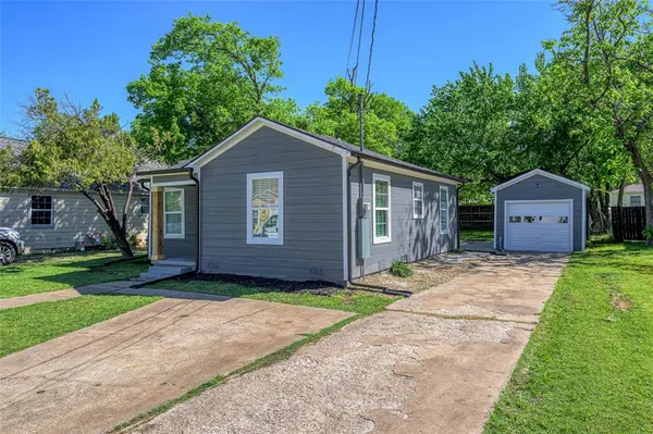 1209 S Maxey Street, Sherman, TX 75090