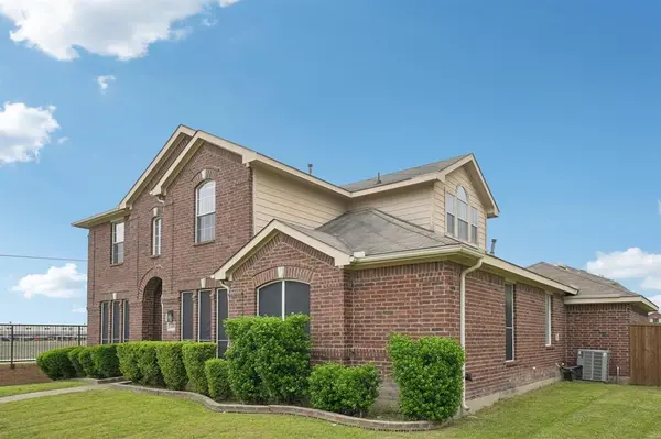3330 Midstream Court, Mesquite, TX 75181