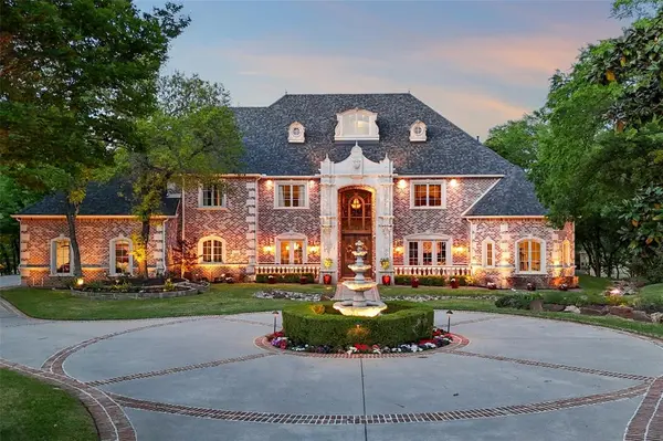 1704 Noble Way, Flower Mound, TX 75022