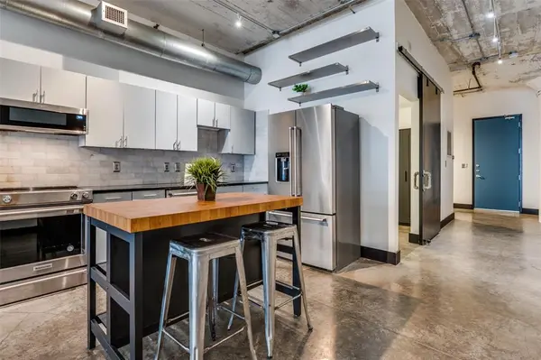 1122 Jackson Street #917, Dallas, TX 75202