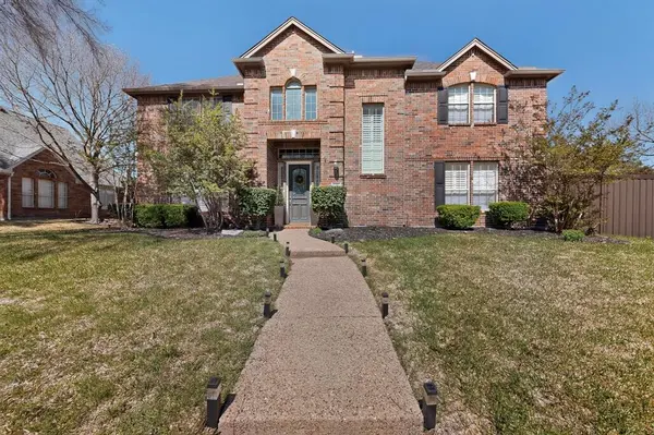 2701 Scenic Drive, Plano, TX 75025
