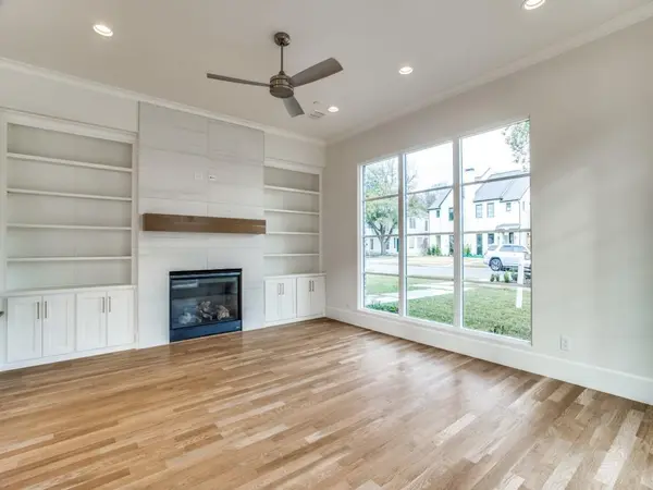 4401 Glenwick Lane, University Park, TX 75205