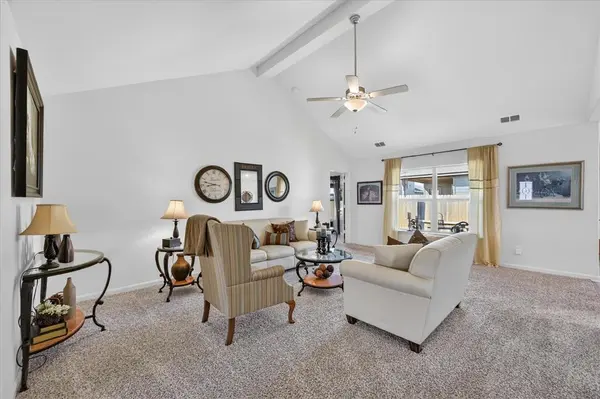 13708 Logan Pass Drive, Ponder, TX 76259