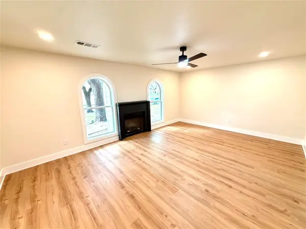 2017 Haymeadow, Carrollton, TX 75007