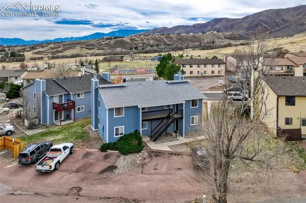 6935 Peyote WAY, Colorado Springs, CO 80919