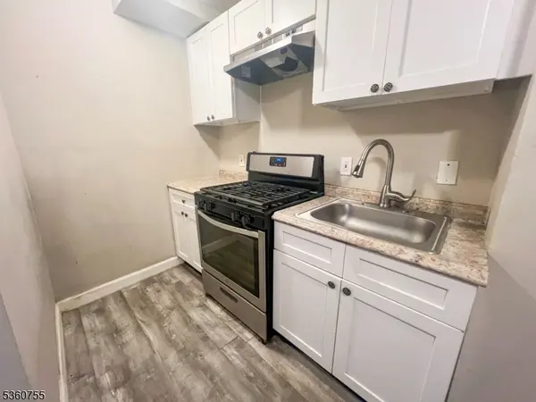 118 Maple St, Kearny Town, NJ 07032