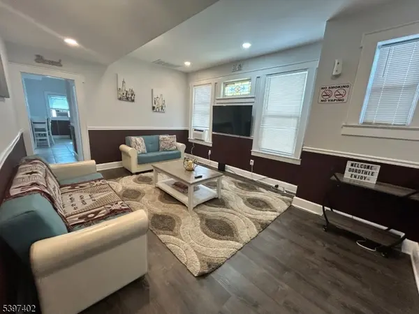 142 Mapes Ave Floor 2 #1, Newark City, NJ 07112