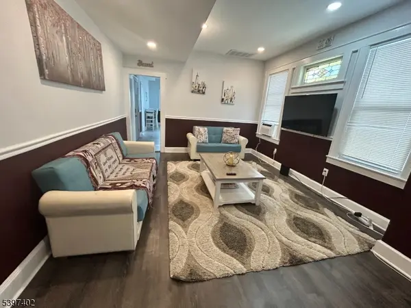 142 Mapes Ave Floor 2 #1, Newark City, NJ 07112