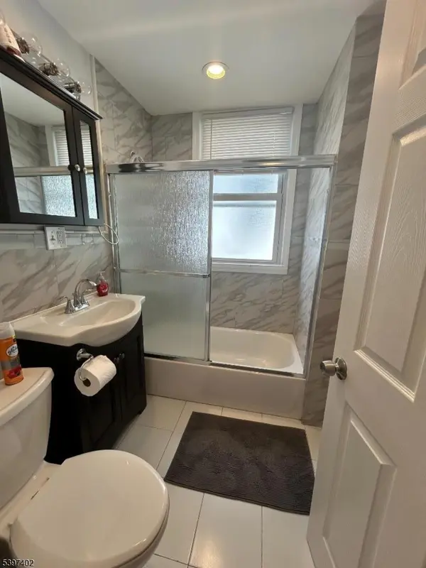 142 Mapes Ave Floor 2 #1, Newark City, NJ 07112