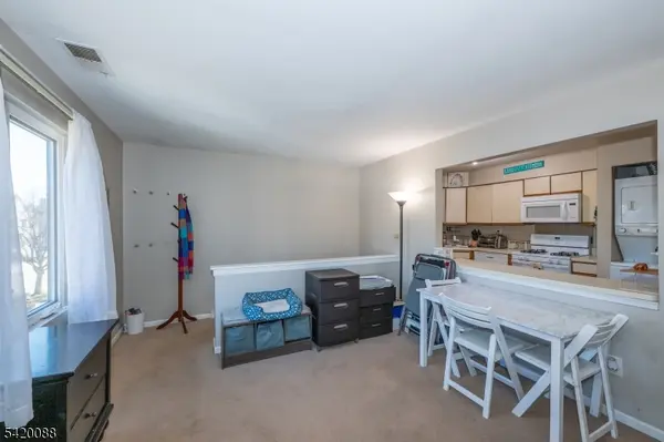 51 Sunrise Dr, Hanover Twp., NJ 07981