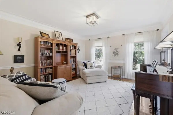 7 Winchester Ave, Mount Olive Twp., NJ 07828