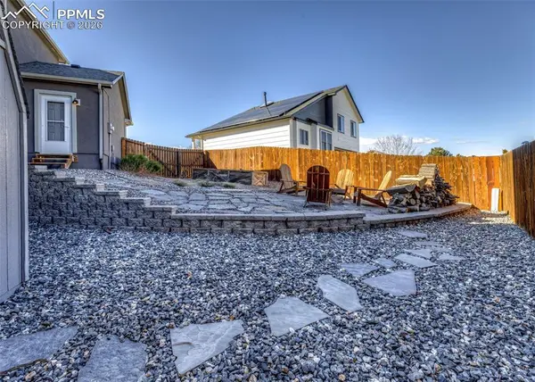 6640 Tin Cup CT, Colorado Springs, CO 80922