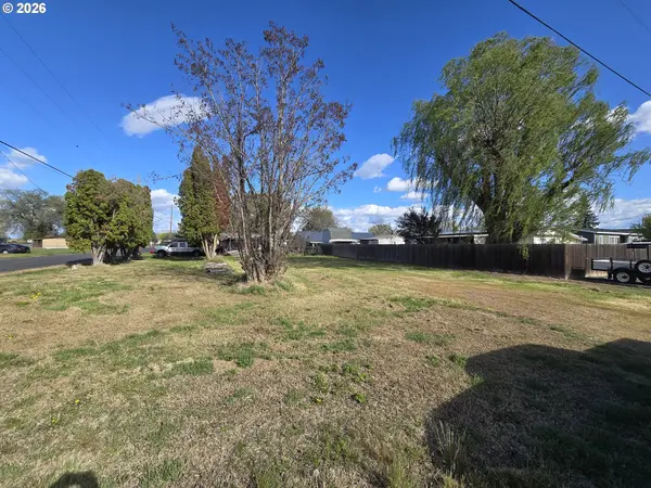 525 E Harding AVE, Stanfield, OR 97875