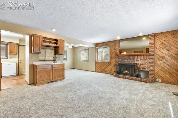 2406-2408 W Uintah ST, Colorado Springs, CO 80904