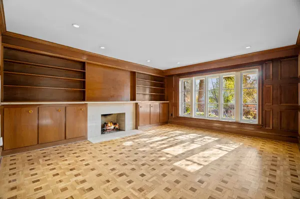 80 Bayview RDG, Toronto C12, ON M2L 1E6