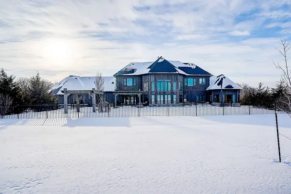 15501 Ninth Line, Whitchurch-stouffville, ON L4A 3N5