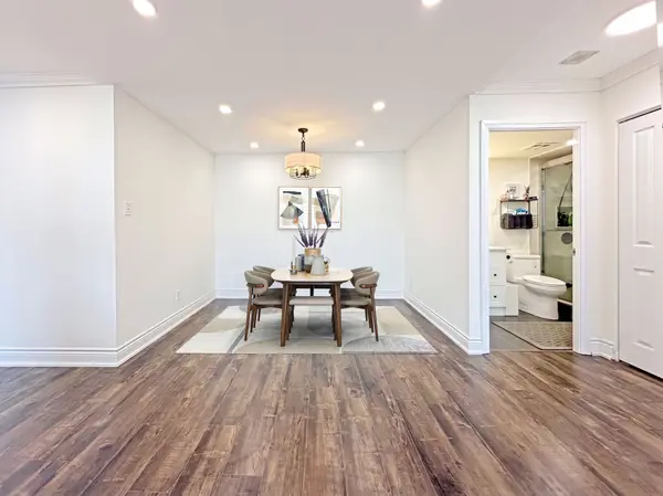 120 Promenade CIR #1509, Vaughan, ON L4J 7W9