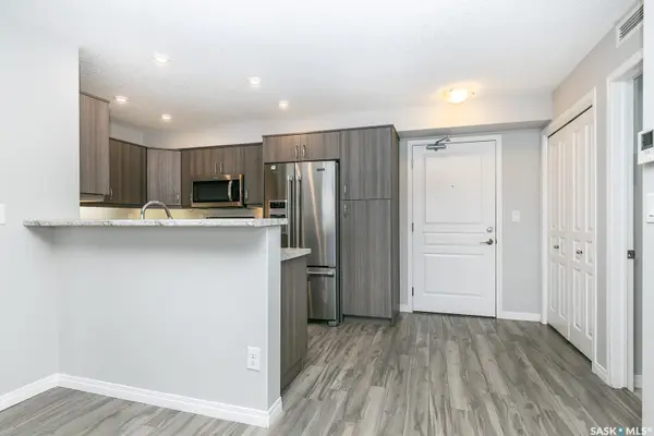 108 Willis CRESCENT #4307, Saskatoon, SK S7T 0W8
