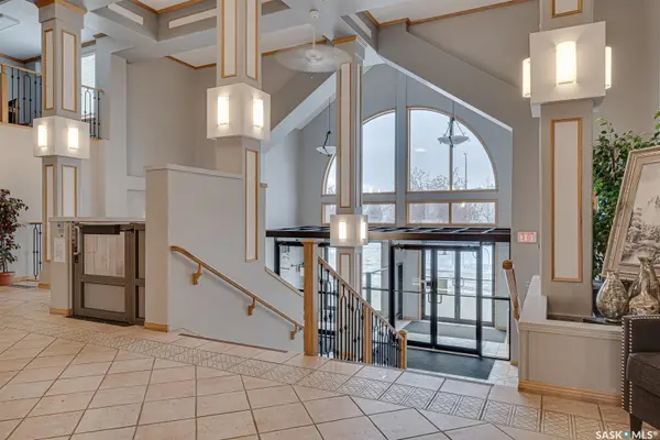 325 Keevil CRESCENT #317, Saskatoon, SK S7N 4R8