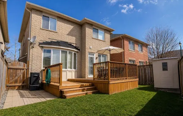 625 Laughren CRES, Milton, ON L9T 0G6