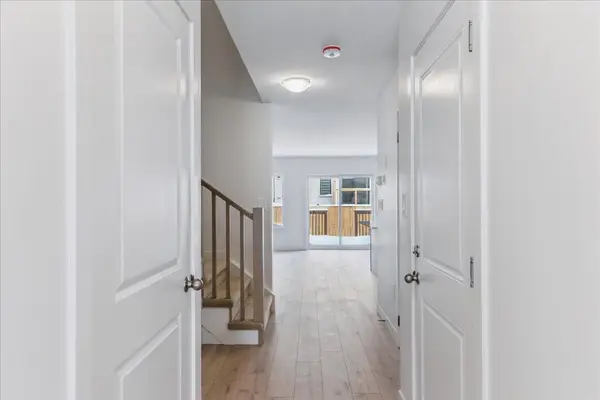 18 Oak Forest Common, Cambridge, ON N1S 0E5