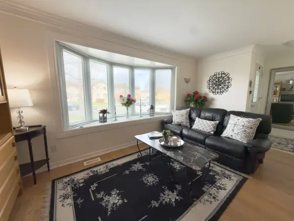 64 Dorchester BLVD, St. Catharines, ON L2M 6V2