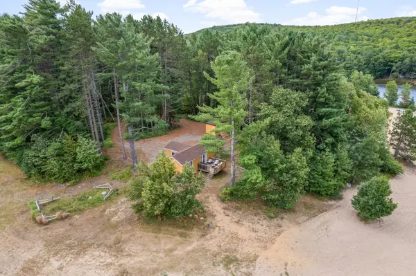 148 Sandy Shores TRL, Madawaska Valley, ON K0J 1B0