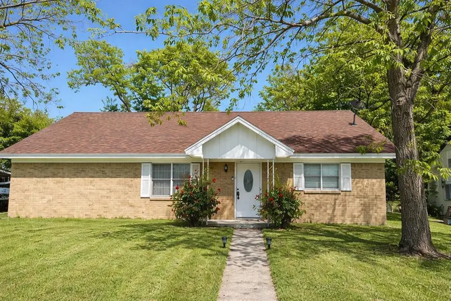 3300 Old Robinson Road, Waco, TX 76706